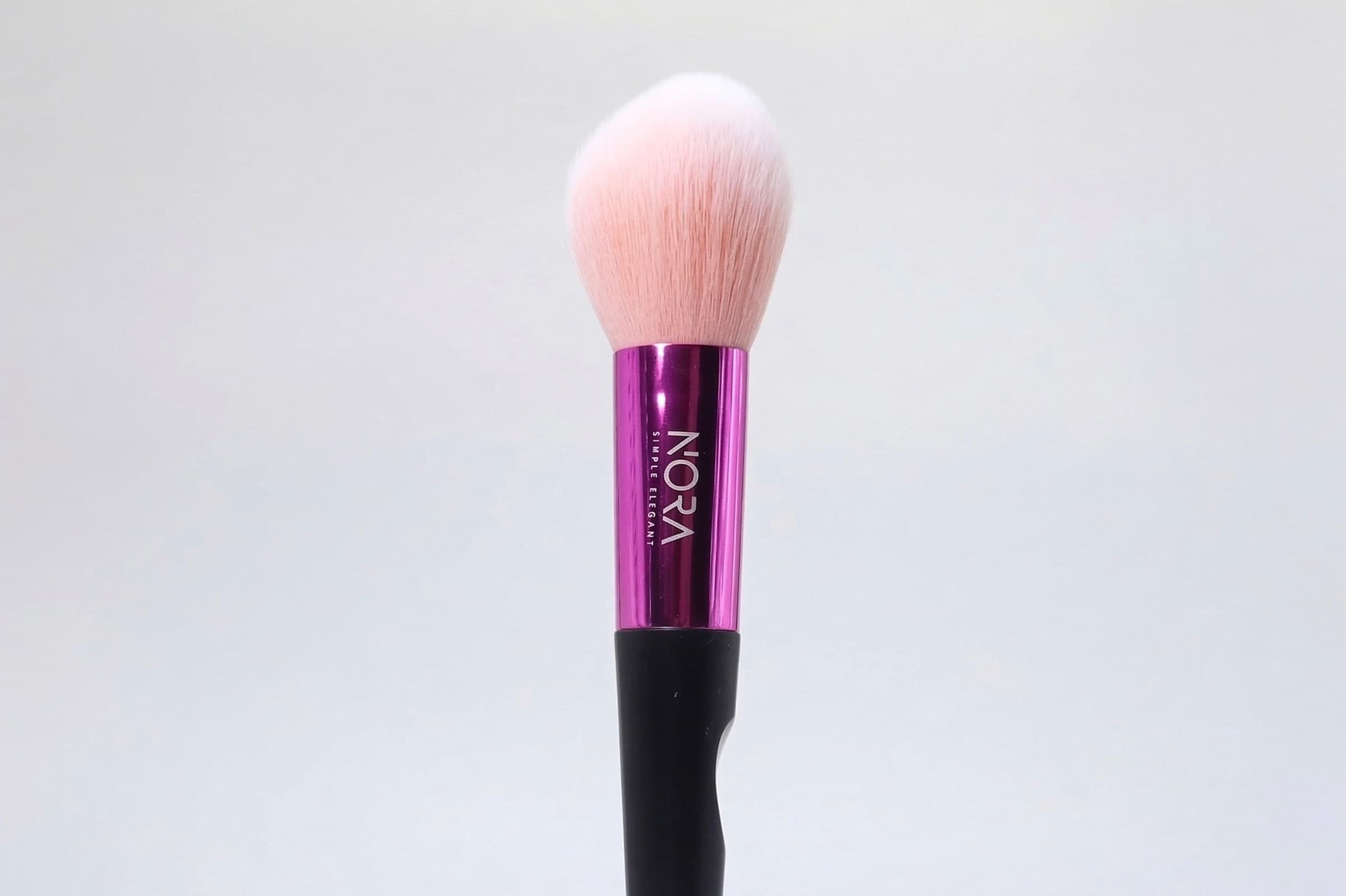 Powder Brush